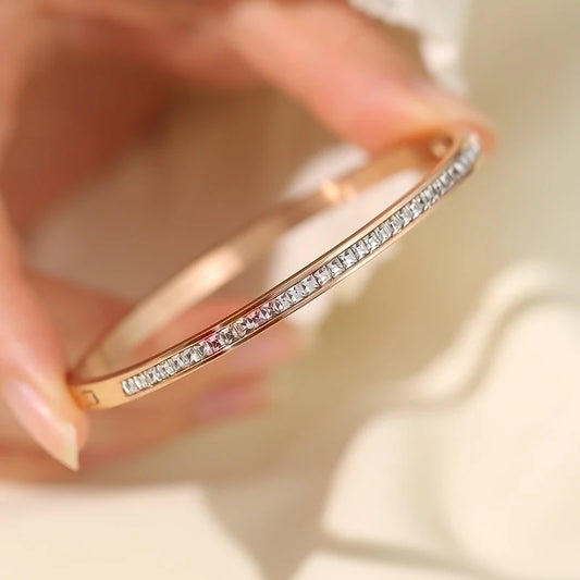 Luna - Rose Gold